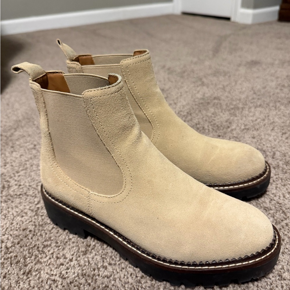 Caslon® Miller Water Resistant Lug Chelsea Boot